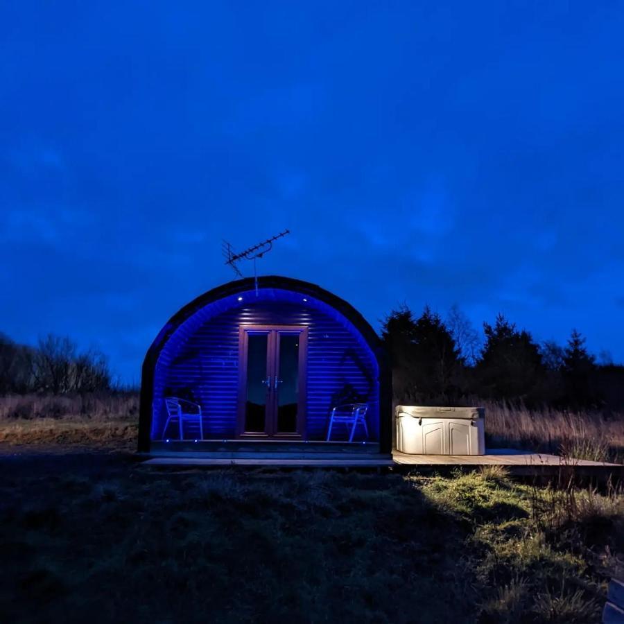 Pond View Pod 3 With Private Hot Tub -Fife - Loch Leven - Lomond Hills Villa Kelty Dış mekan fotoğraf